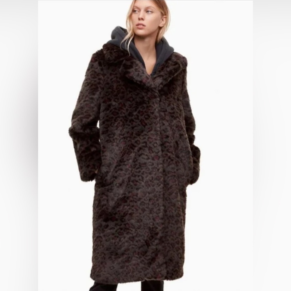 Aritzia Golden by TNA Moorhead Large Leopard Faux Fur Coat – Sz XS